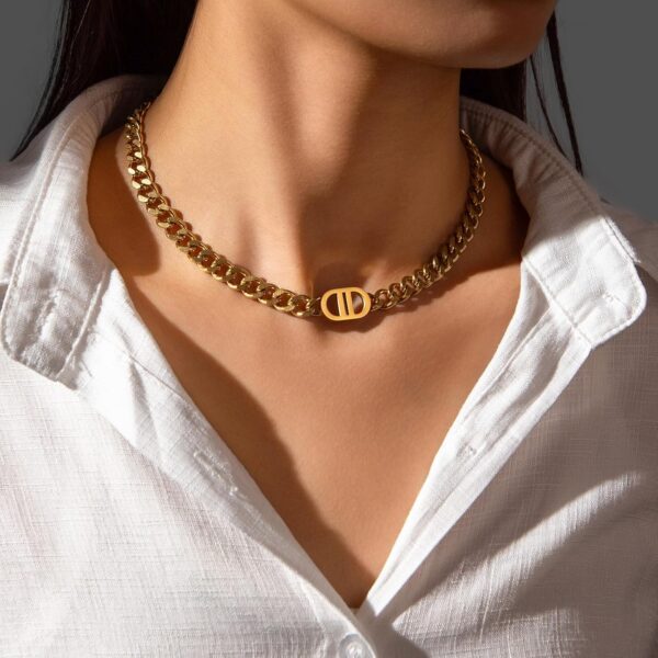 Classic silvery Letter Necklace – Stylish Cuban Chain Choker – Elegant Gift for Women & Teens - Image 6