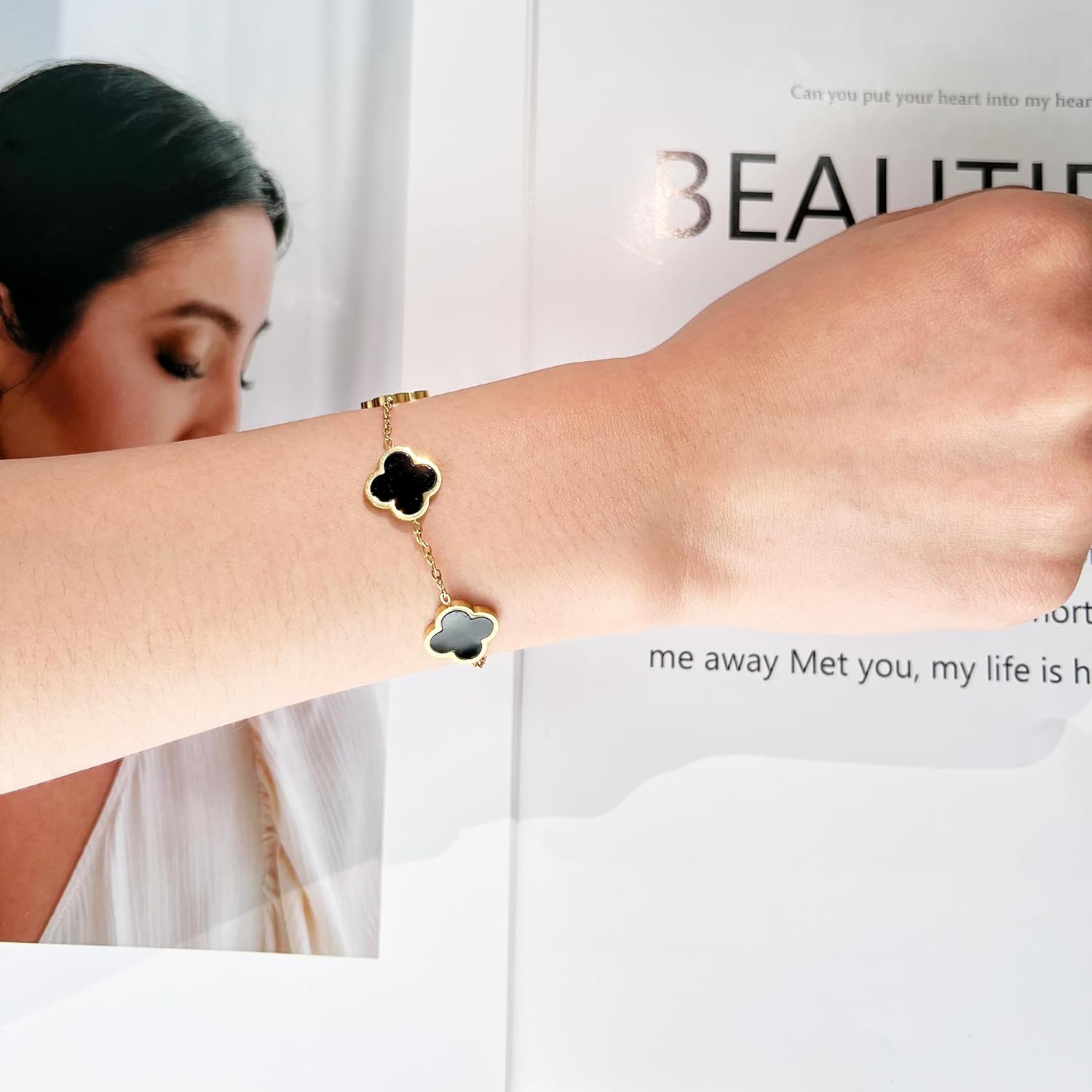 18K Gold Plated Clover Lucky Bracelet for Women White/Black/Red/Green Flower Four Leaf Link Bracelets Trendy Jewelry Gifts for Women - Image 5